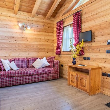 Chalet Camping Fae 1 Madonna Exterior foto
